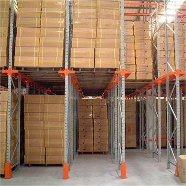 Powder Coated Drive In Pallet Racking , Heavy Duty Industrial Pallet Shelving